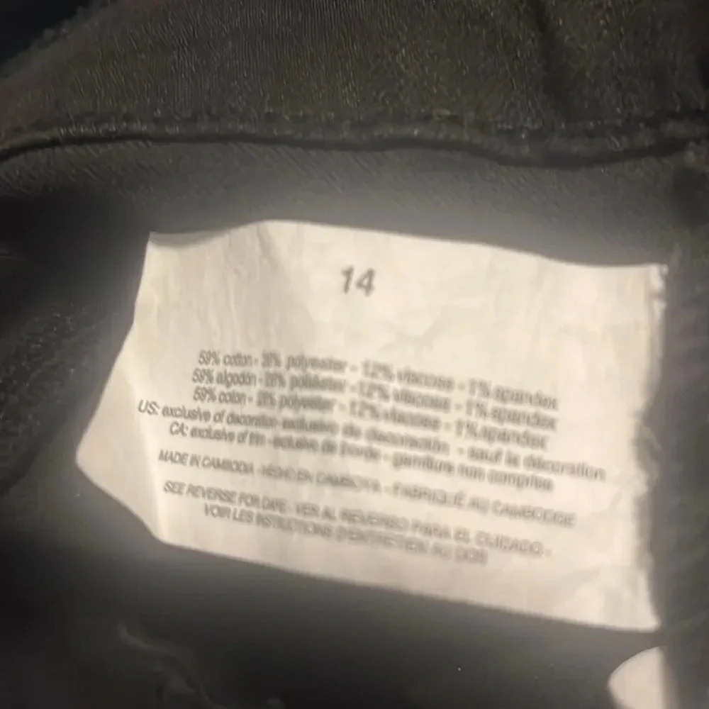 Jessica Simpson Ladies' High Rise Jean - Picture 6 of 8